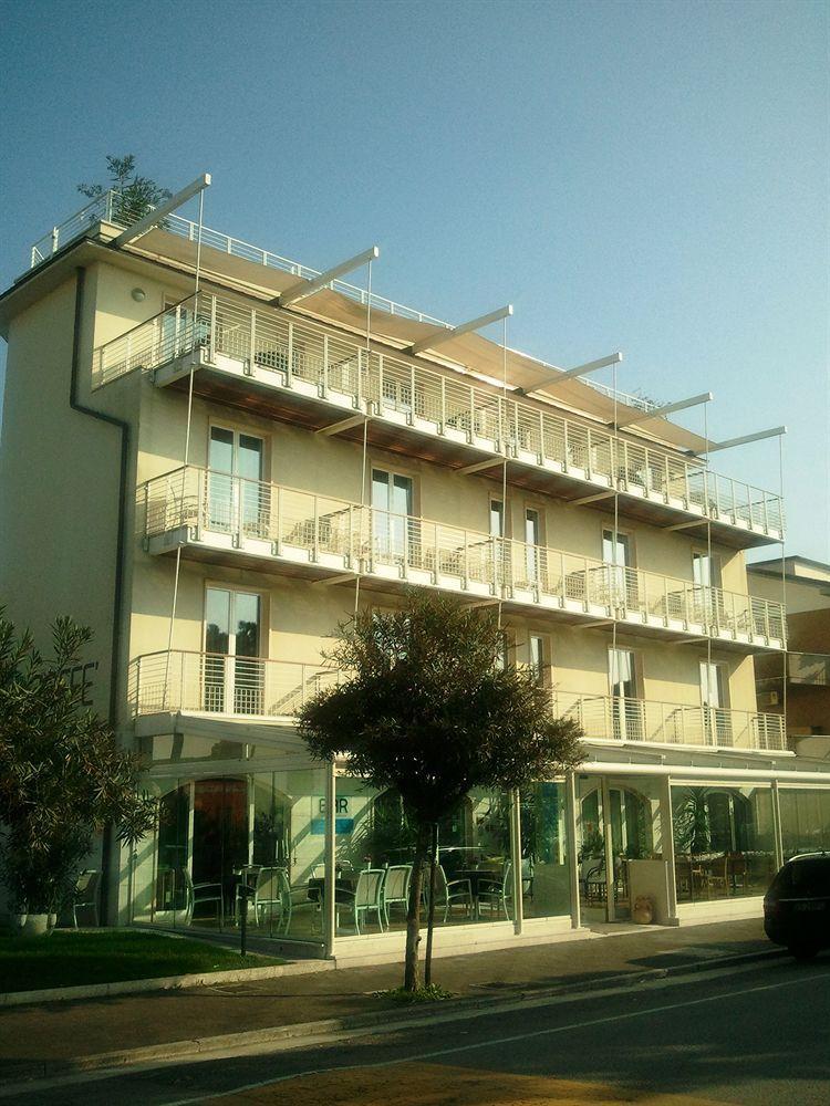Hotel Acquadolce Peschiera del Garda Eksteriør bilde