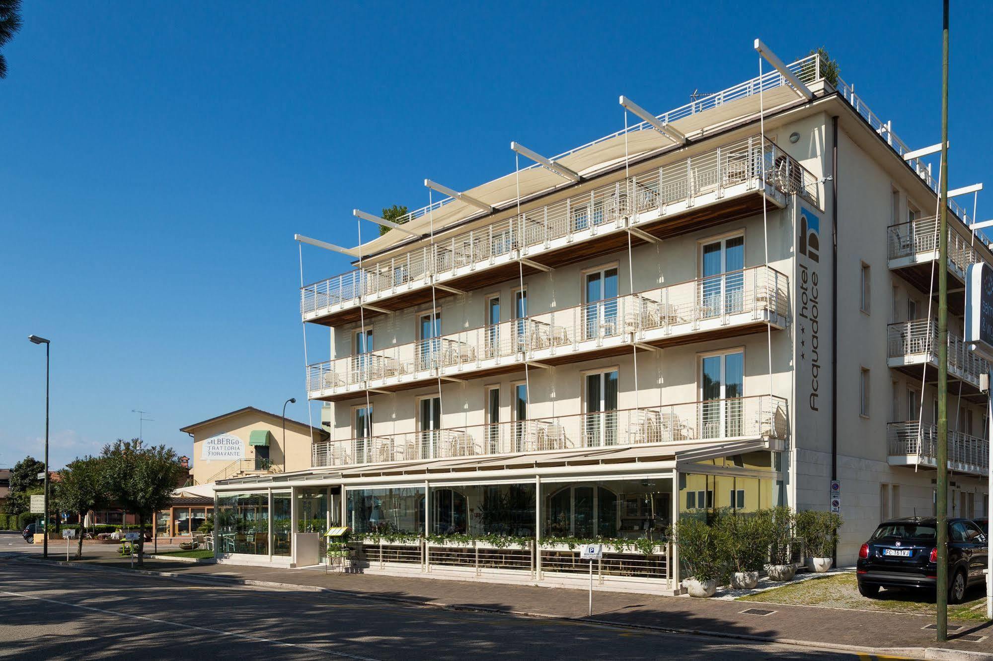 Hotel Acquadolce Peschiera del Garda Eksteriør bilde