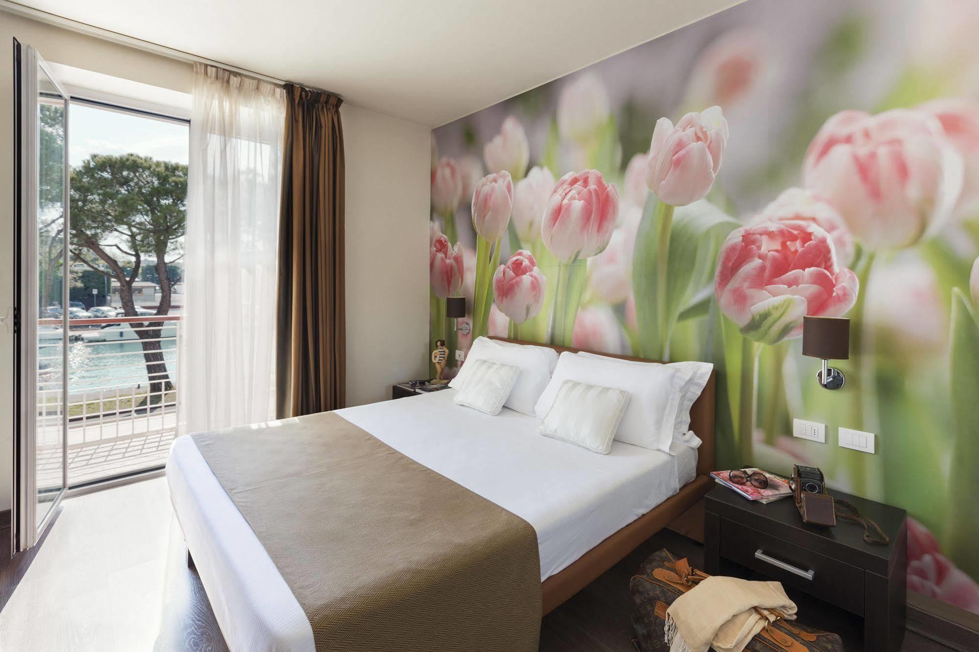 Hotel Acquadolce Peschiera del Garda Eksteriør bilde
