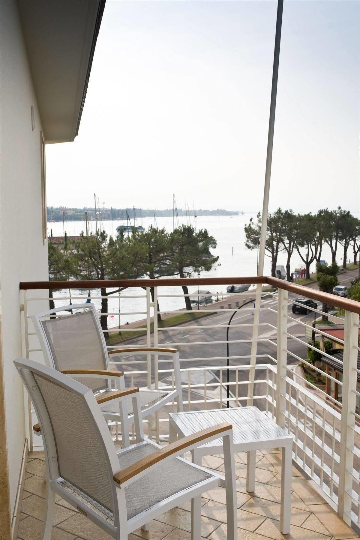 Hotel Acquadolce Peschiera del Garda Eksteriør bilde