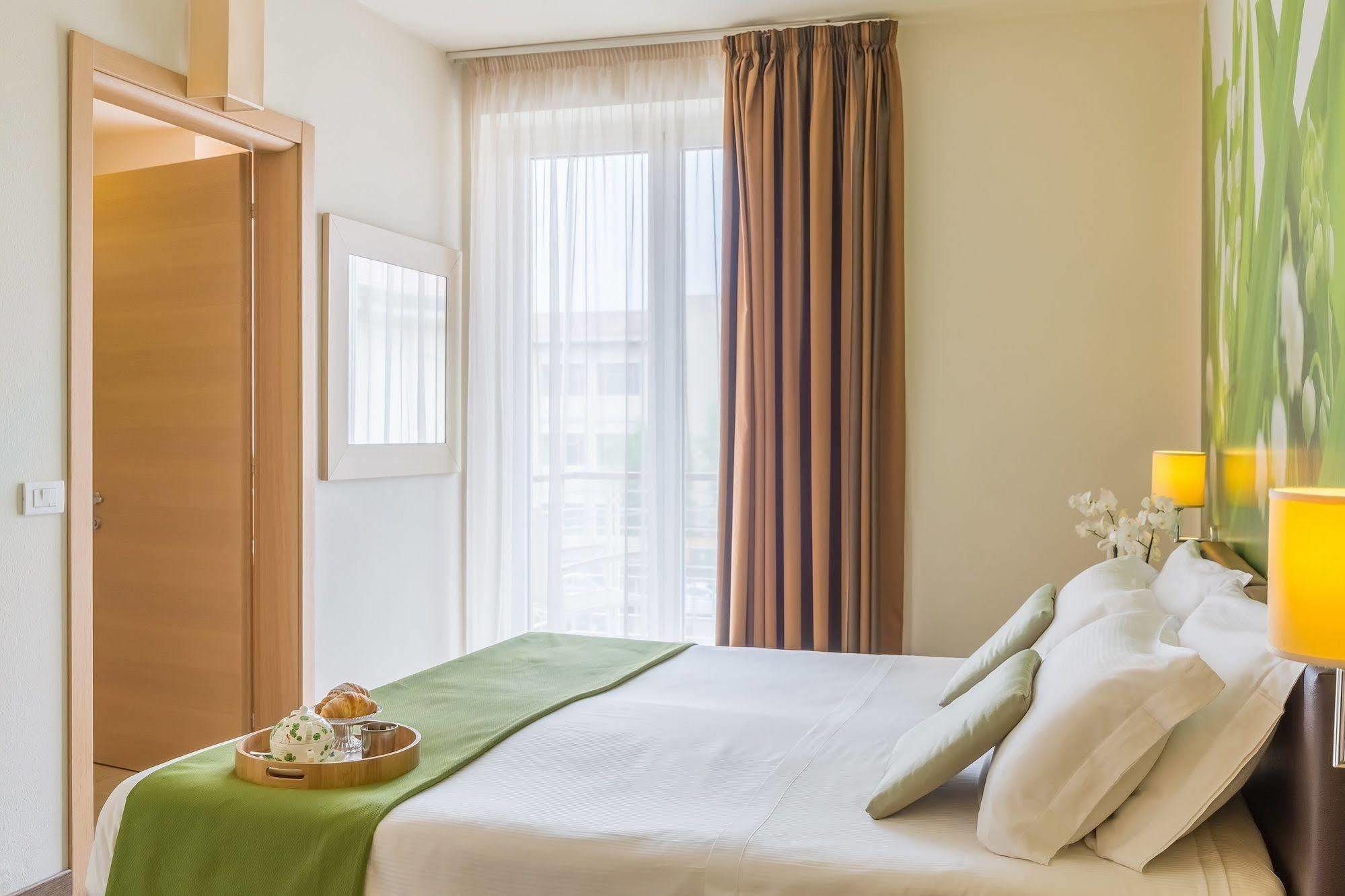 Hotel Acquadolce Peschiera del Garda Eksteriør bilde